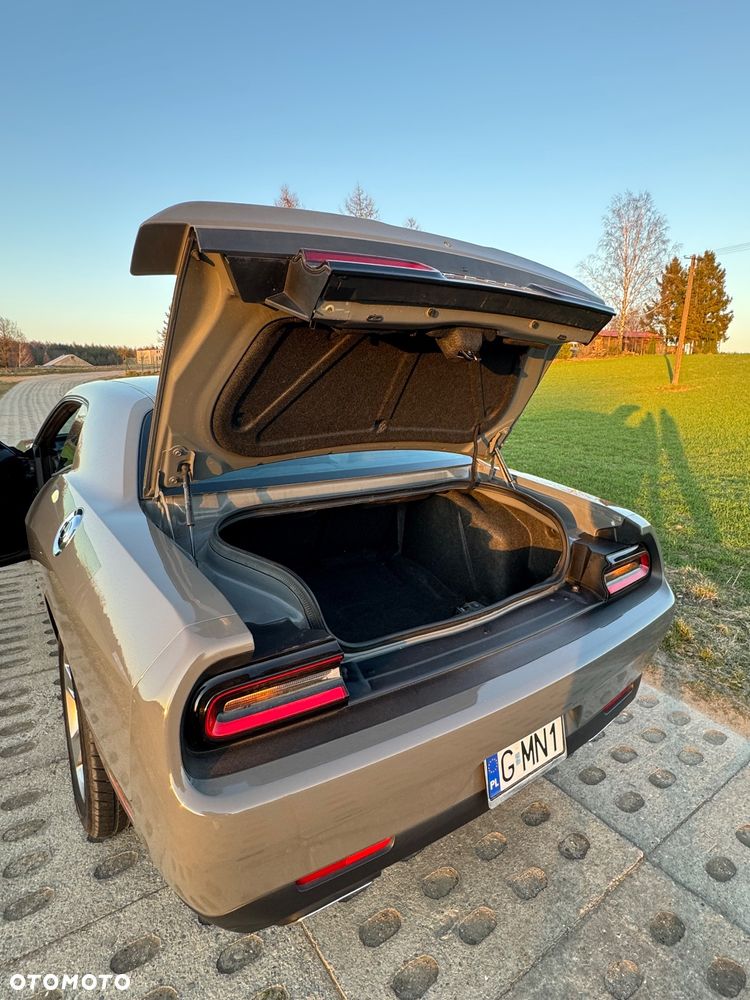 Dodge Challenger 3.6 SXT - 16