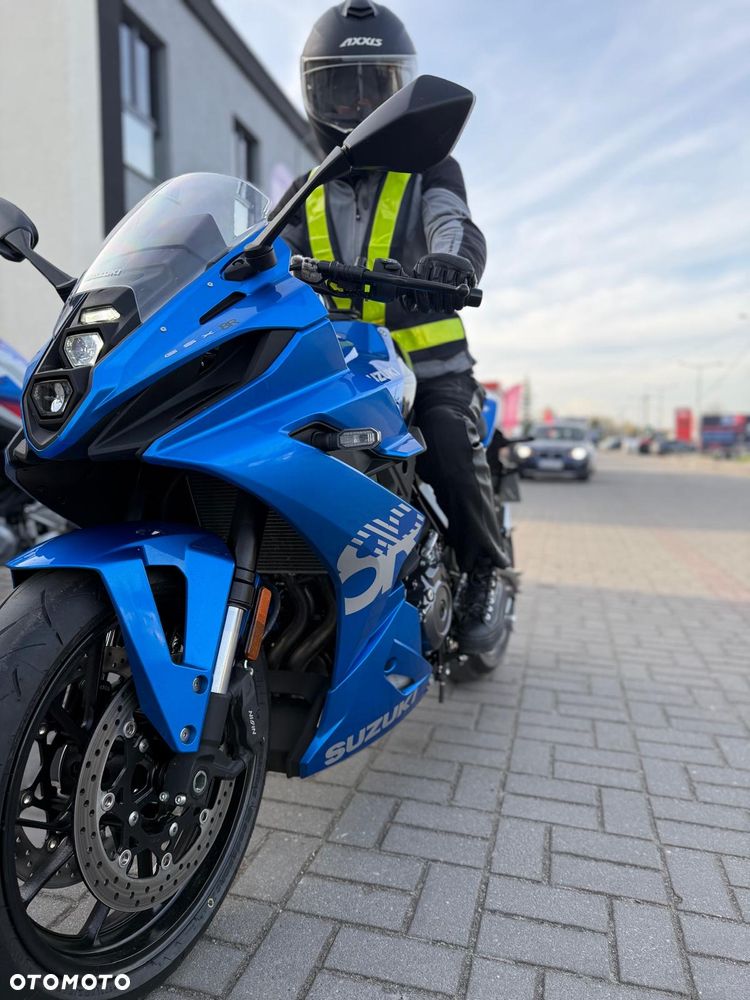 Suzuki GSX-R - 12