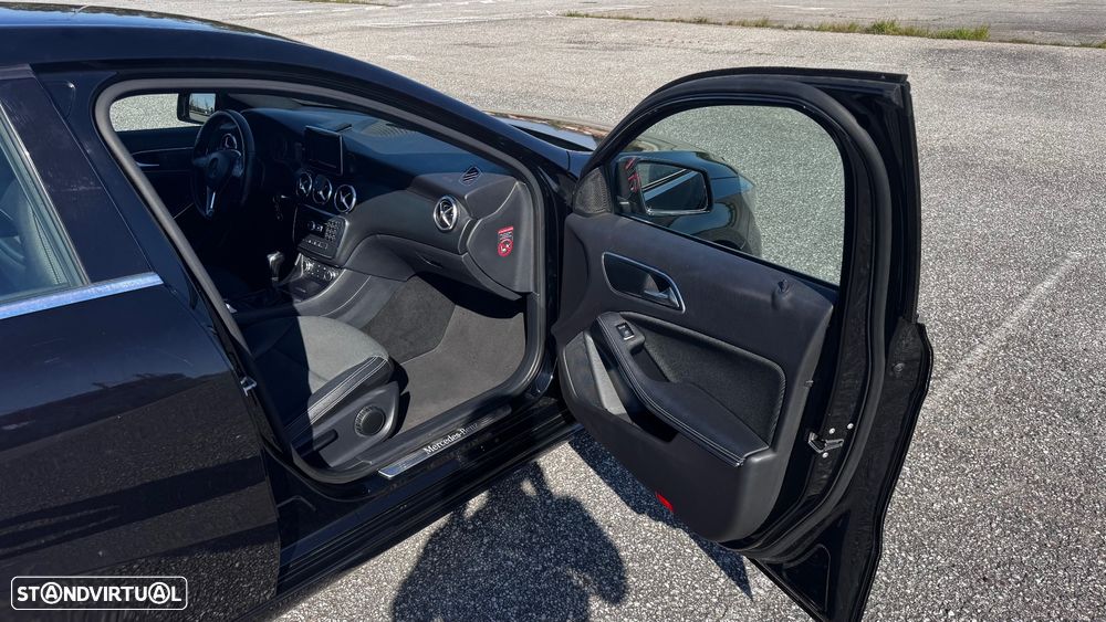 Mercedes-Benz A 180 CDI (BlueEFFICIENCY) Urban - 7