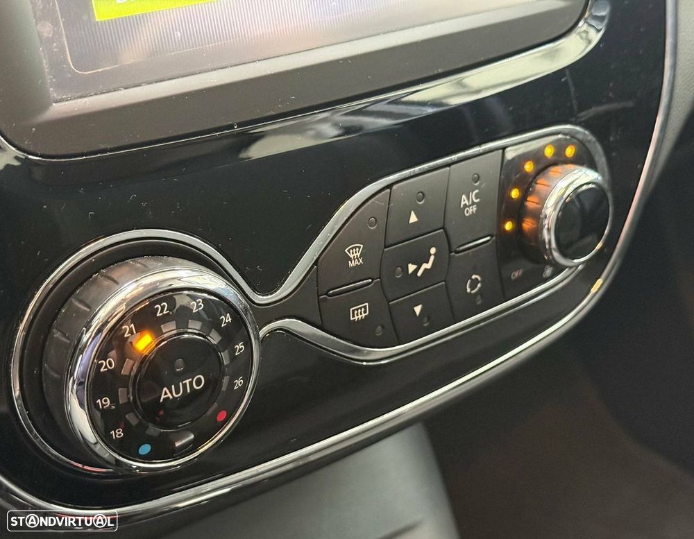 Renault Captur - 12