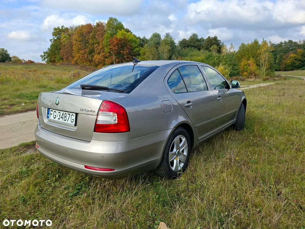 Skoda Octavia - 5