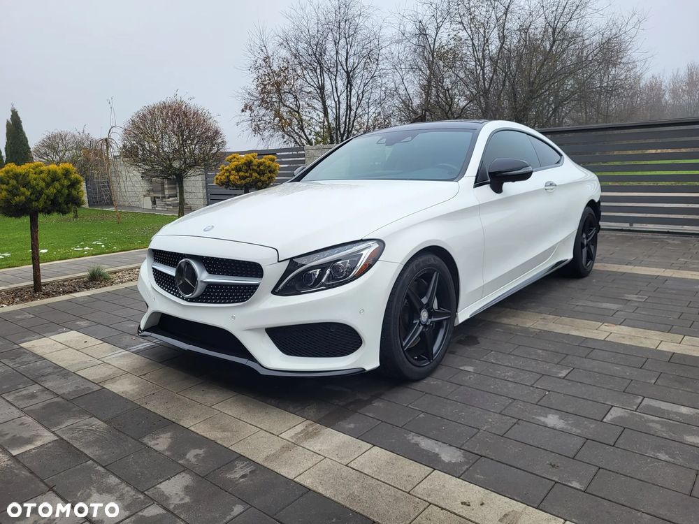 Mercedes-Benz Klasa C 300 4Matic 9G-TRONIC AMG Line Plus - 1