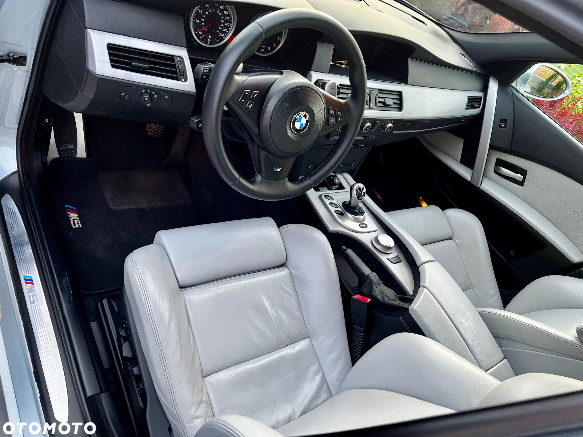 BMW M5 Standard - 17
