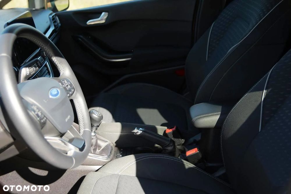 Ford Fiesta - 26