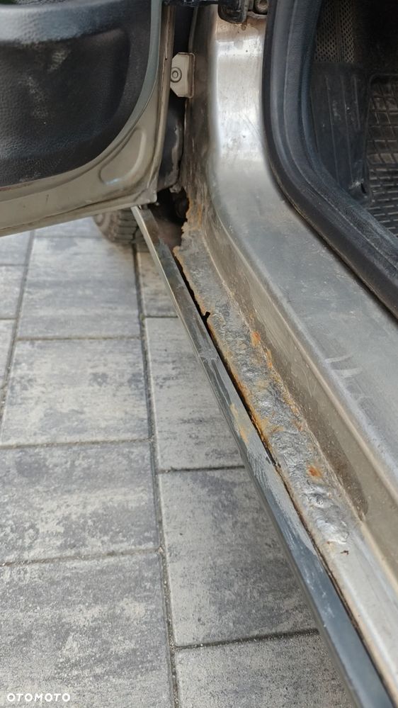Skoda Roomster 1.9 TDI Scout - 9