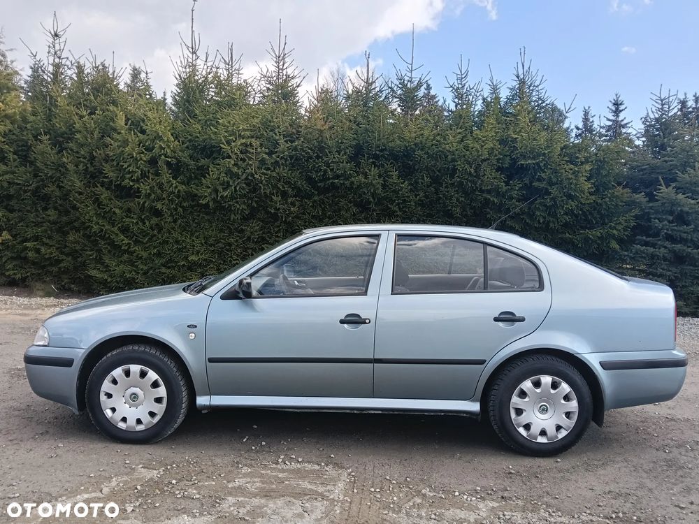 Skoda Octavia 1.9 TDI Ambiente - 2