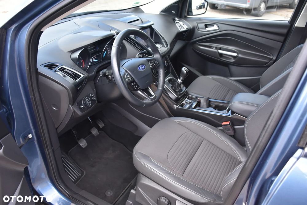Ford Kuga 2.0 TDCi 4WD Titanium - 12