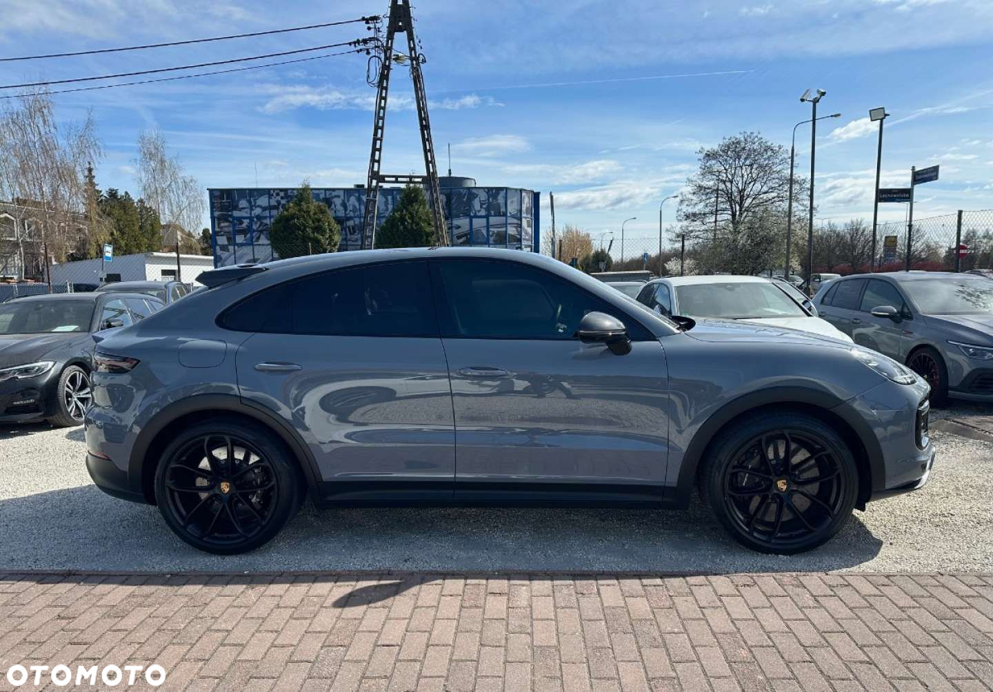 Porsche Cayenne - 5