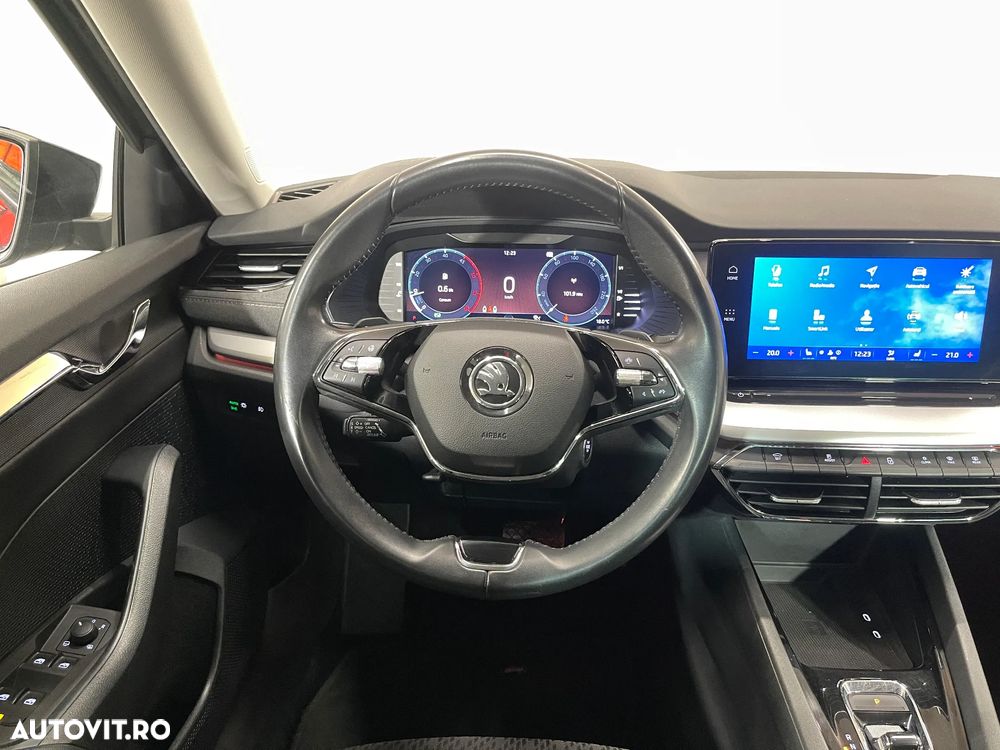 Skoda Octavia 2.0 TDI DSG Style - 6