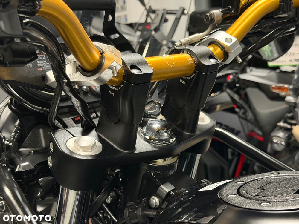 Royal Enfield Himalayan - 26