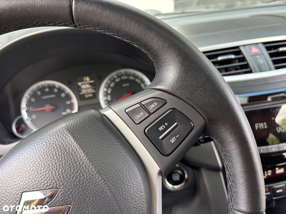 Suzuki Swift 1.2 Premium - 18
