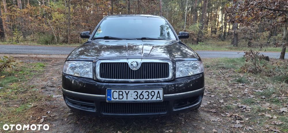Skoda Superb 2.8 V6 Elegance - 3