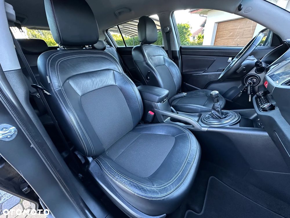 Kia Sportage 2.0 XL - 24