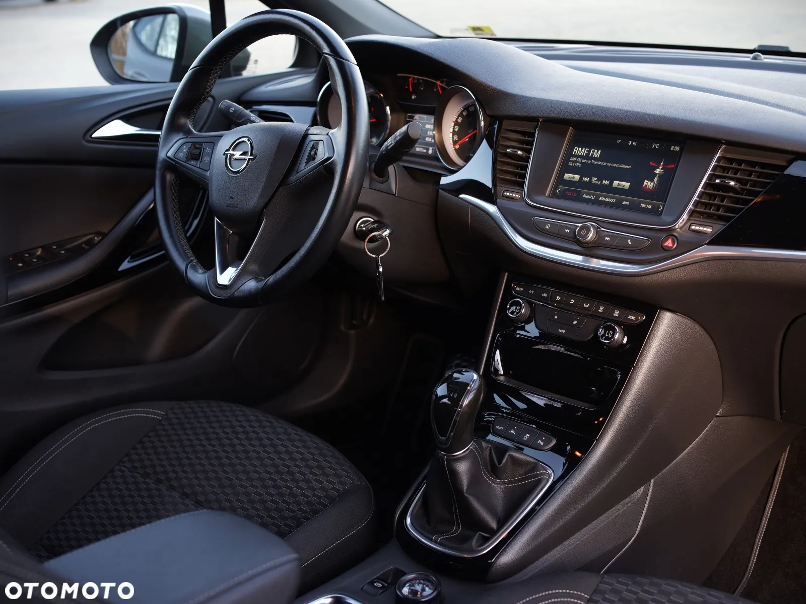 Opel Astra V 1.4 T Dynamic - 24