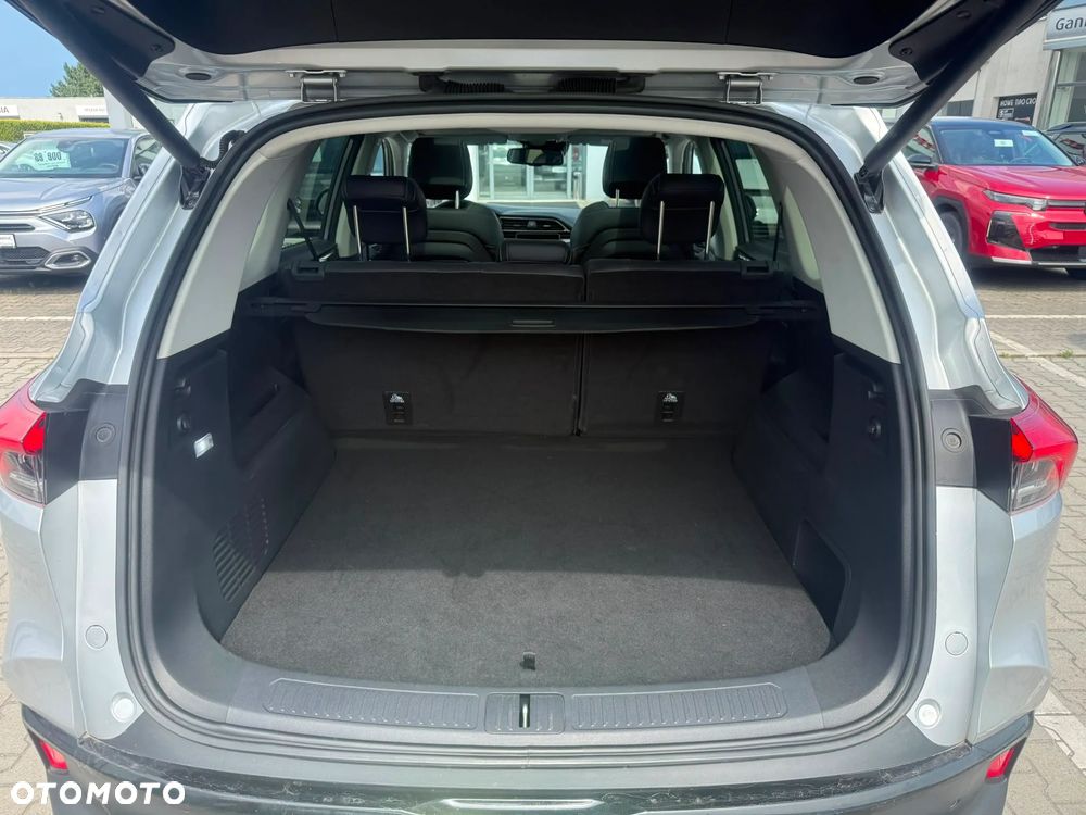 Maxus Euniq 6 - 8