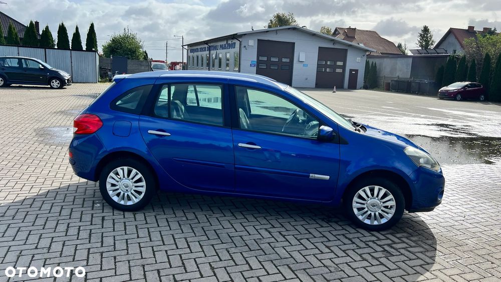 Renault Clio 1.2 16V 75 Collection - 5