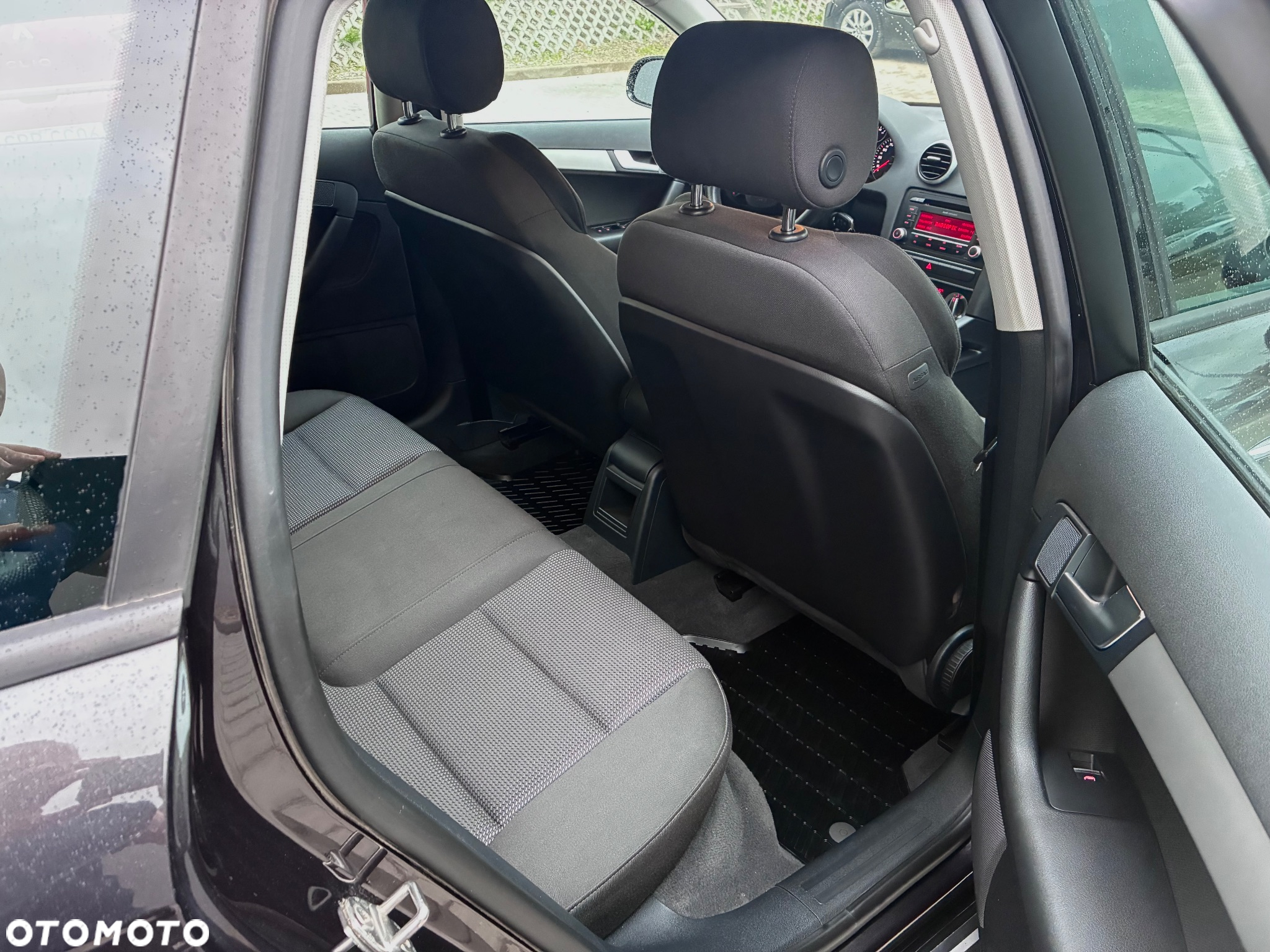 Audi A3 1.6 TDI Attraction - 11