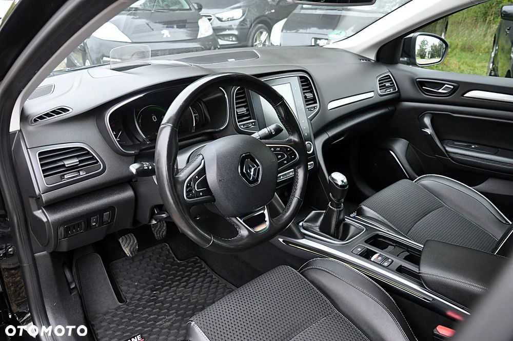 Renault Megane 1.6 dCi Bose - 14