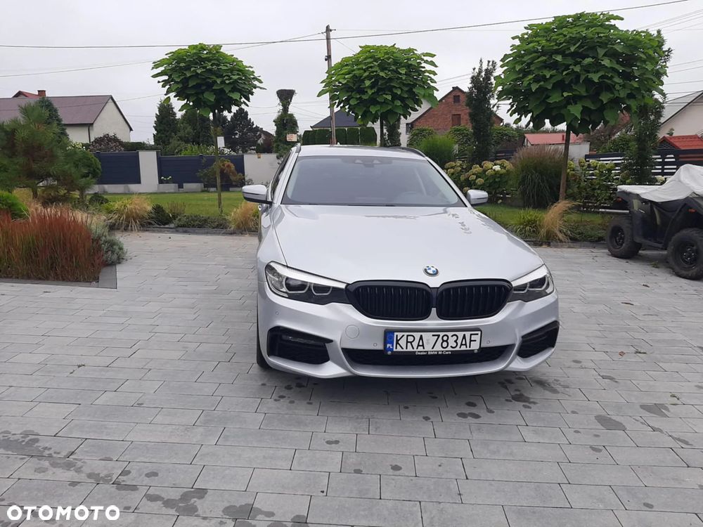 BMW Seria 5 520d Touring M Sport Edition - 3