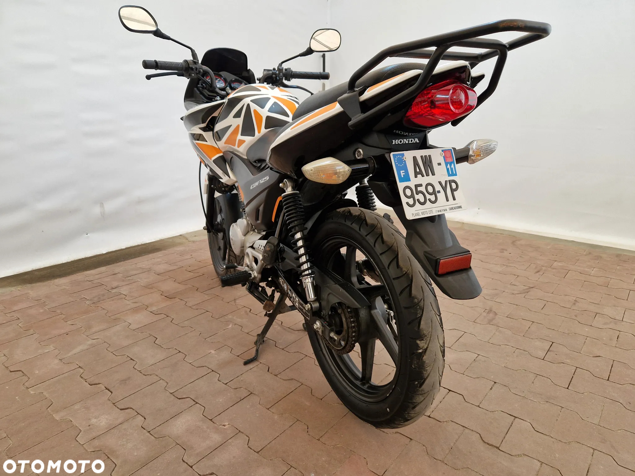Honda CBF - 23