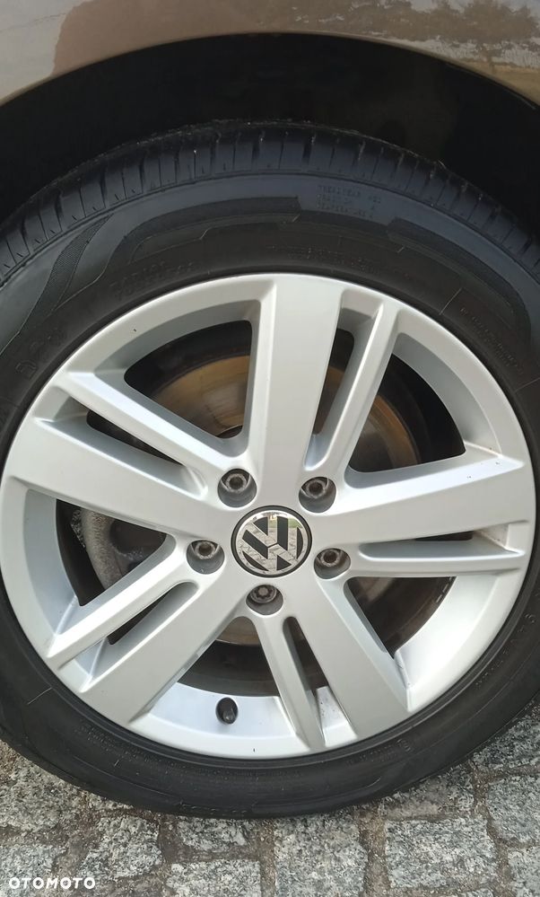 Volkswagen Jetta 1.4 TSI Match - 27