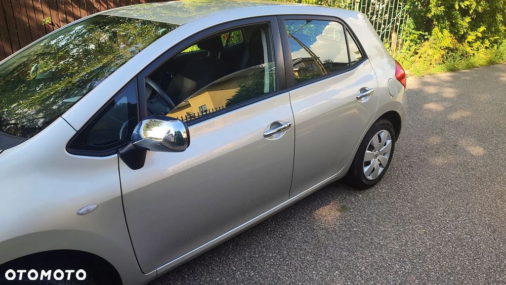 Toyota Auris 1.4 VVT-i Team - 5