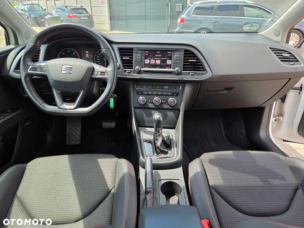 Seat Leon 2.0 TDI DPF Start&Stop DSG FR - 17