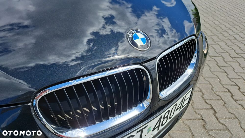 BMW Seria 3 320d - 10