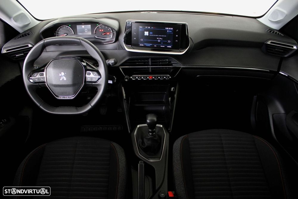 Peugeot 208 - 21