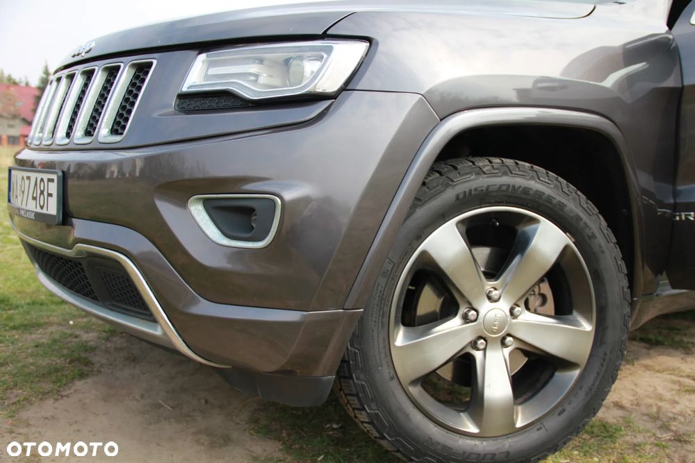 Jeep Grand Cherokee - 34