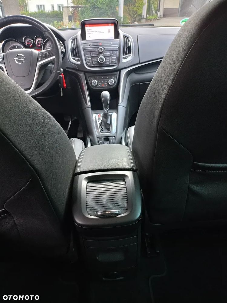Opel Zafira Tourer 2.0 CDTI Automatik Edition - 14