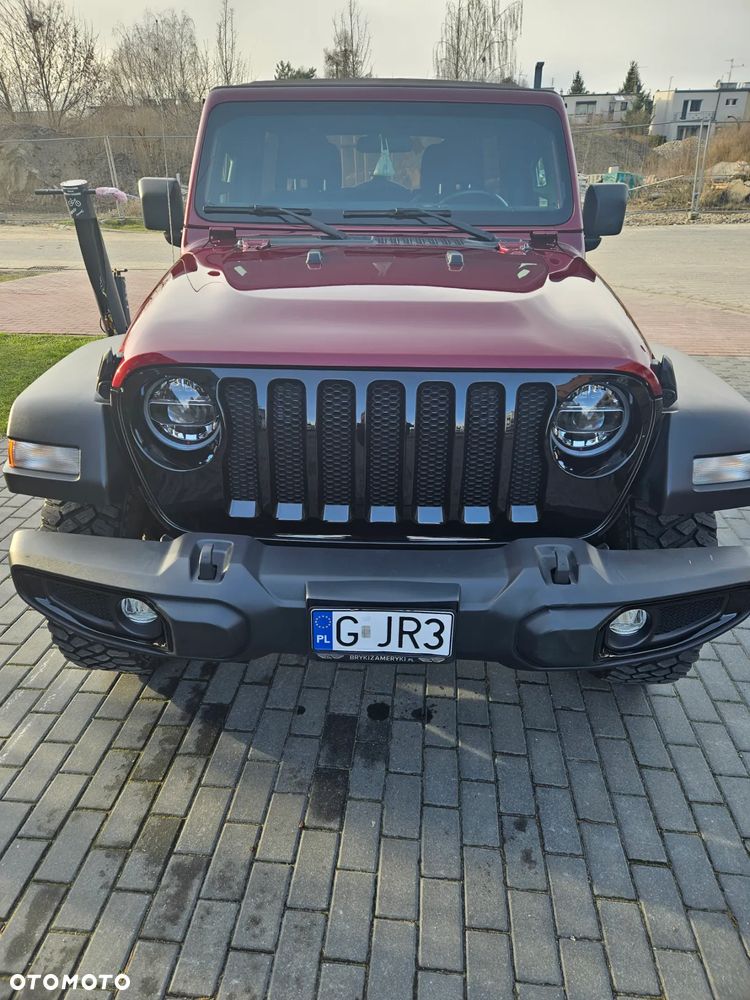 Jeep Wrangler - 12