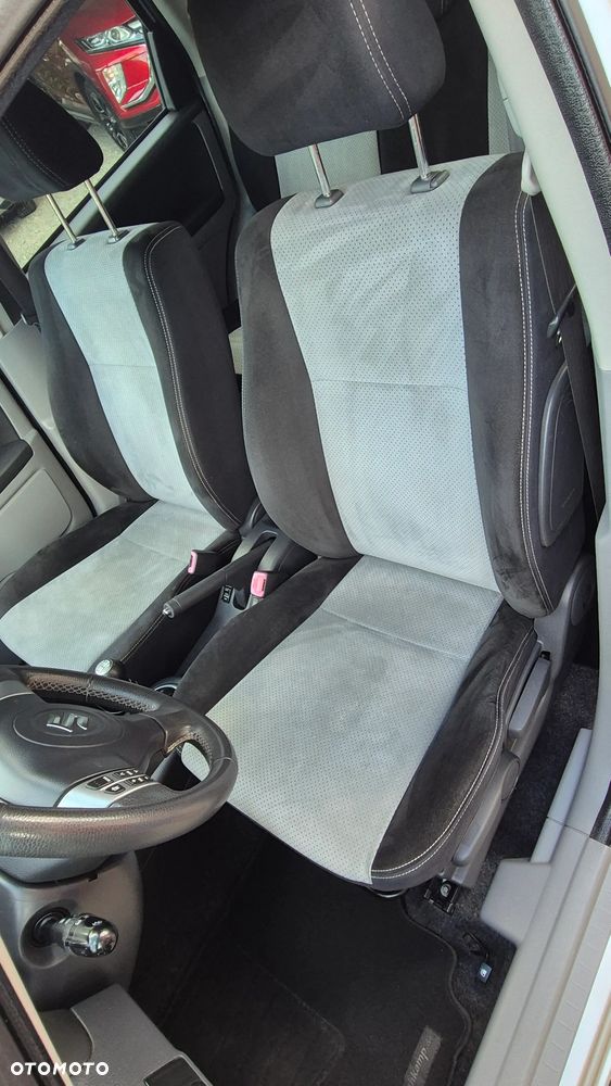 Suzuki SX4 1.6 VVT 4x4 Style - 17