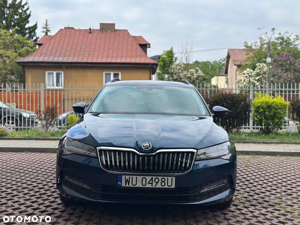 Skoda Superb 2.0 TDI DSG Ambition - 2