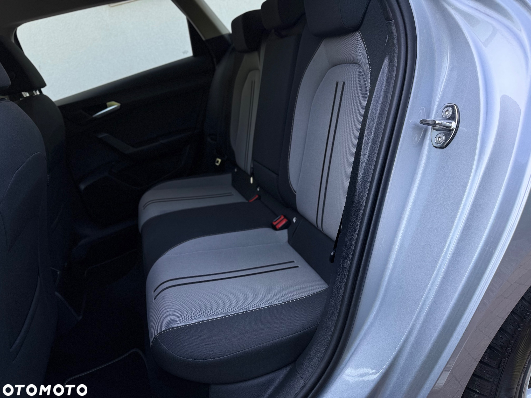 Seat Leon 2.0 TDI DSG Style Edition - 9