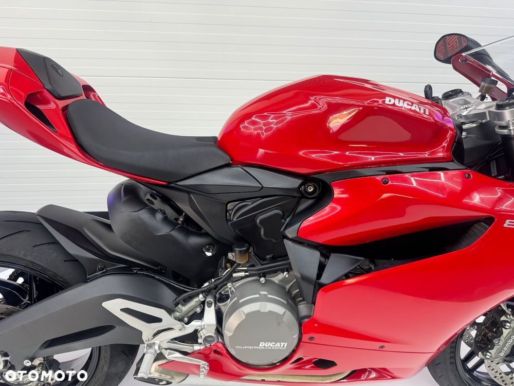 Ducati Panigale 899 - 16