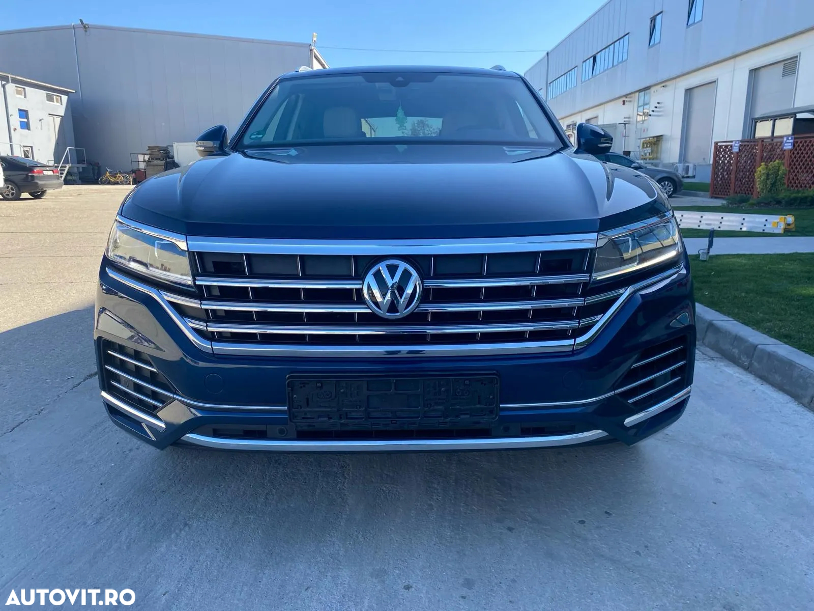 Volkswagen Touareg - 3