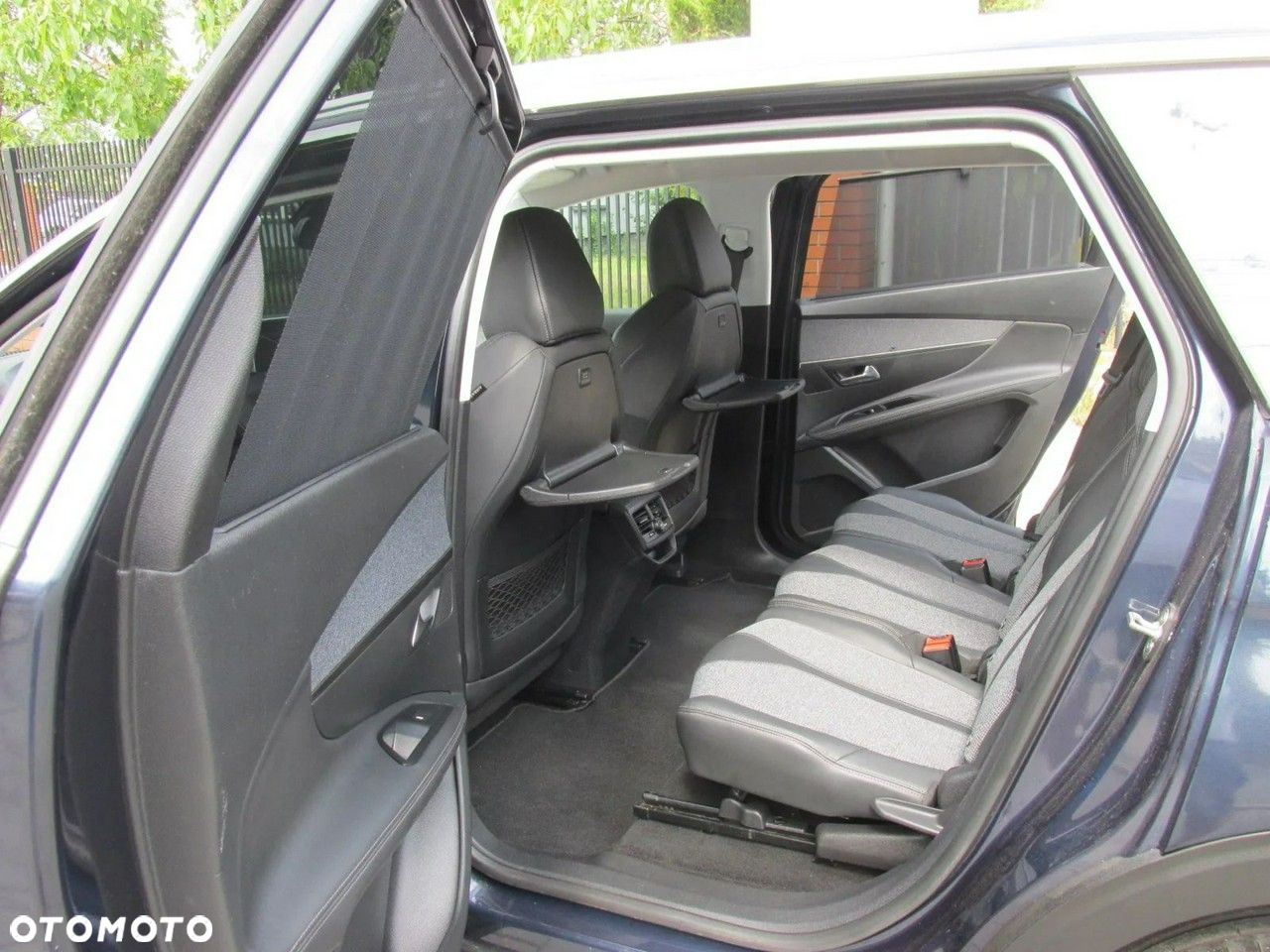 Peugeot 5008 1.5 BlueHDI Allure S&S - 13