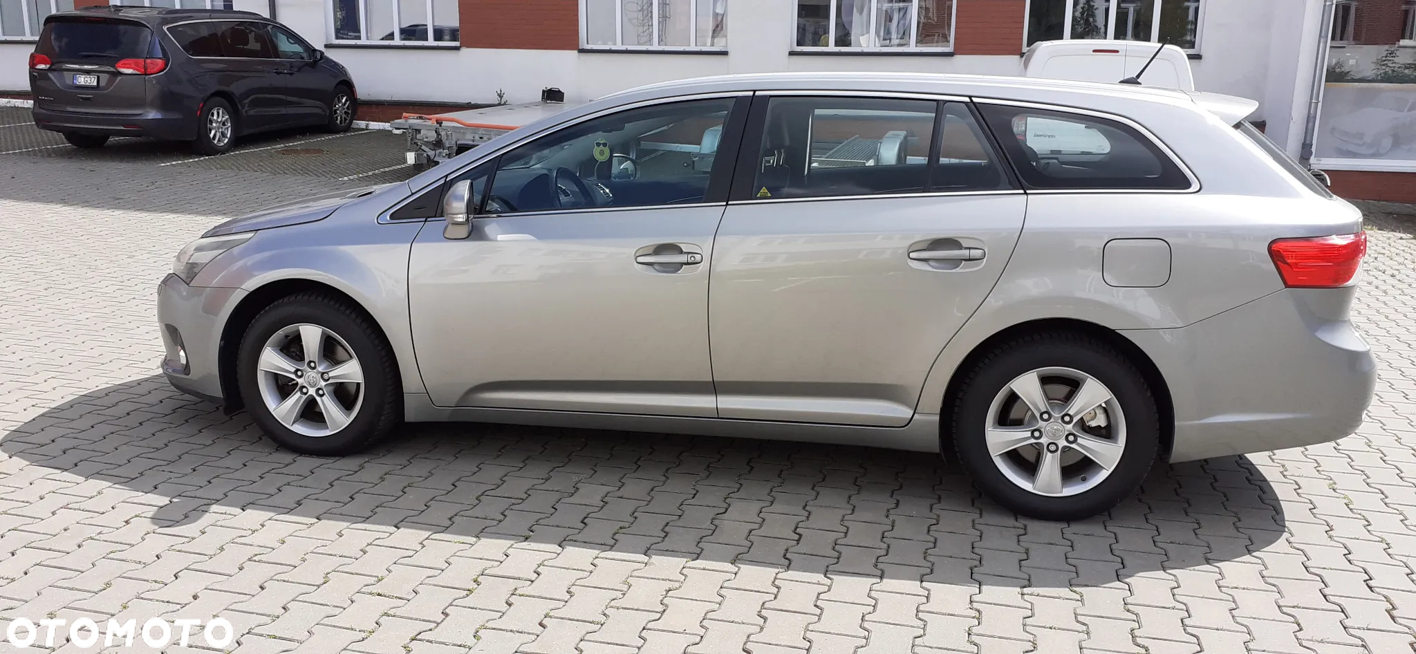 Toyota Avensis 1.8 Sol plus - 4