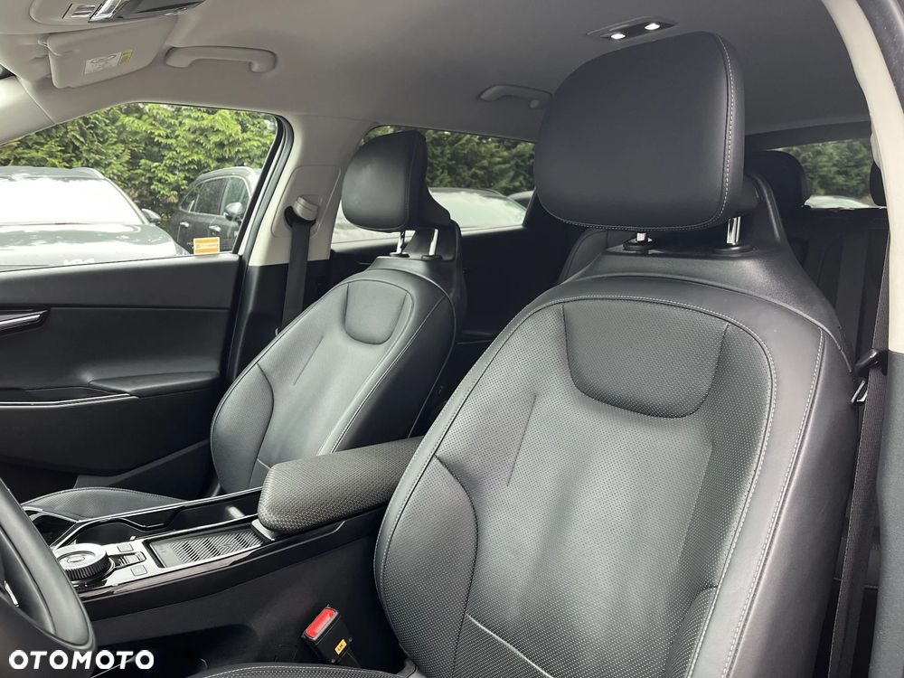 Kia EV6 77.4kWh Plus AWD - 11