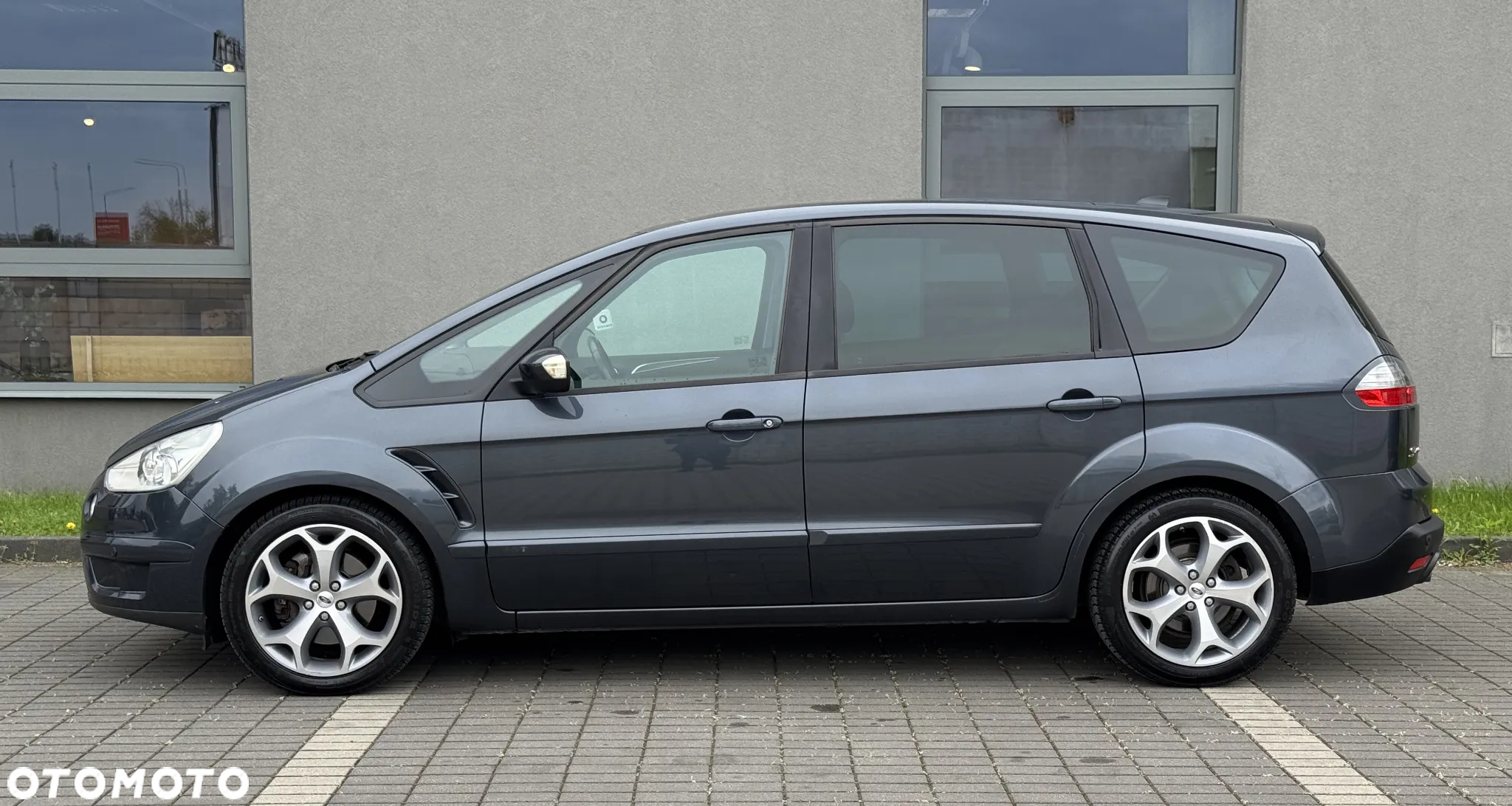 Ford S-Max 2.5 Titanium - 6