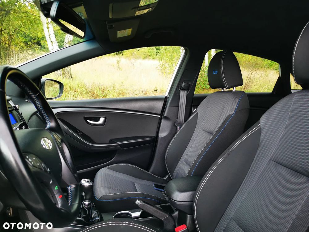 Hyundai i30 1.4 GO Plus - 4