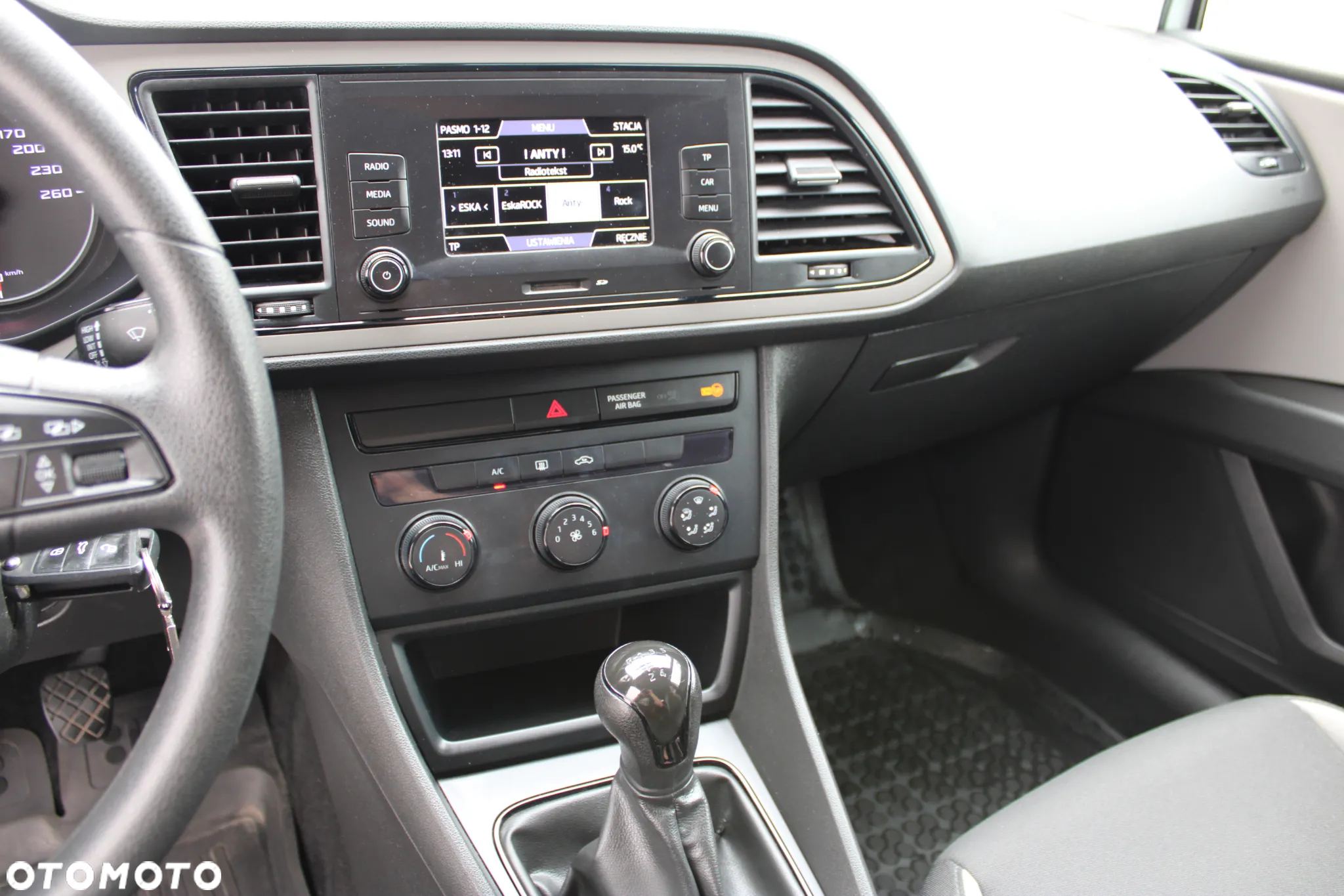 Seat Leon 1.6 TDI Reference - 14