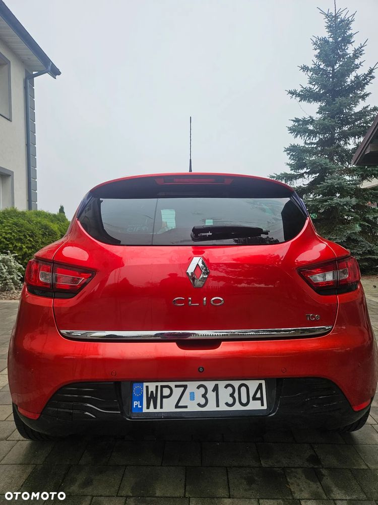 Renault Clio 2016 photo 2