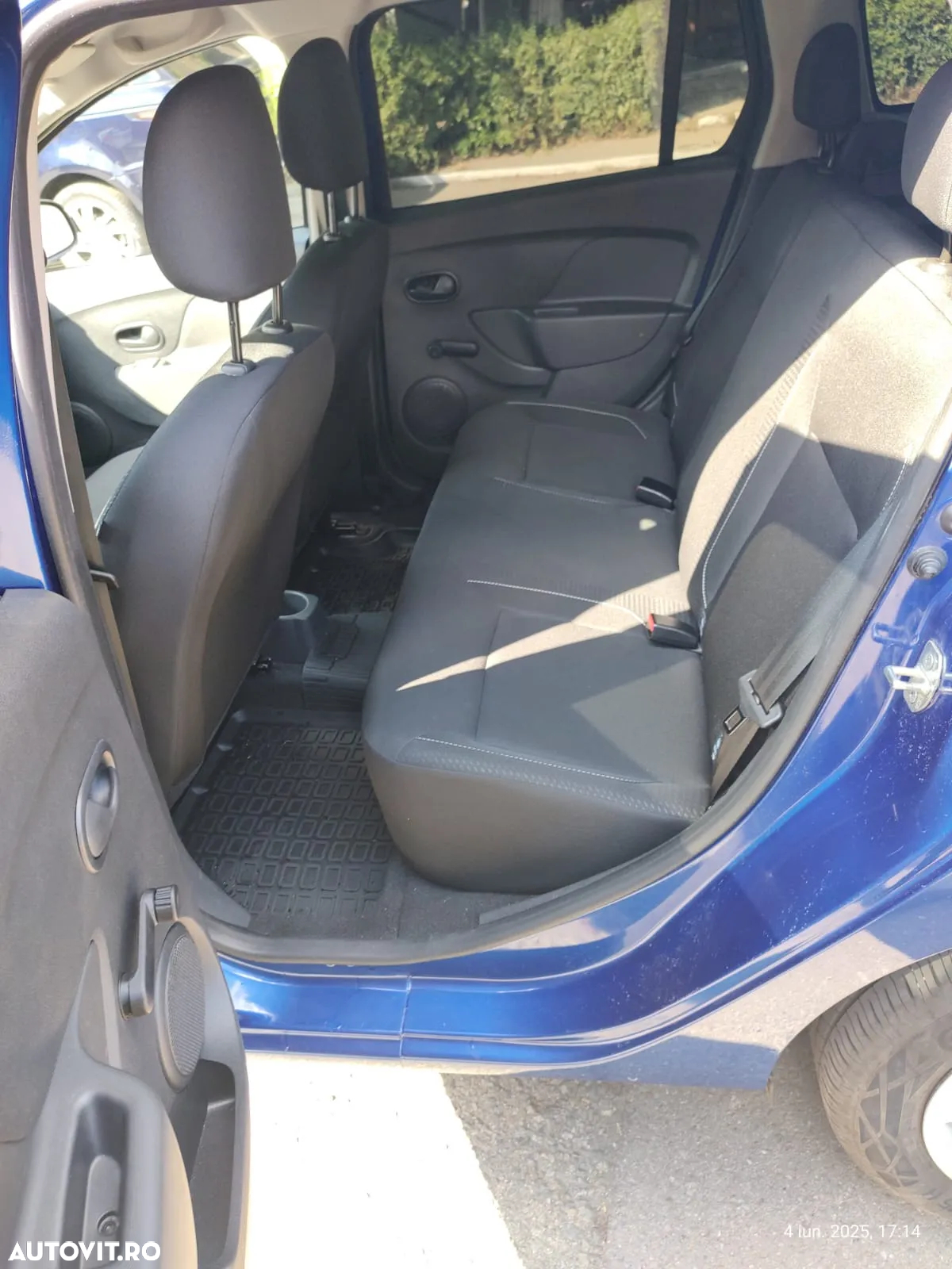 Dacia Logan ECO-G 100 Essential - 11