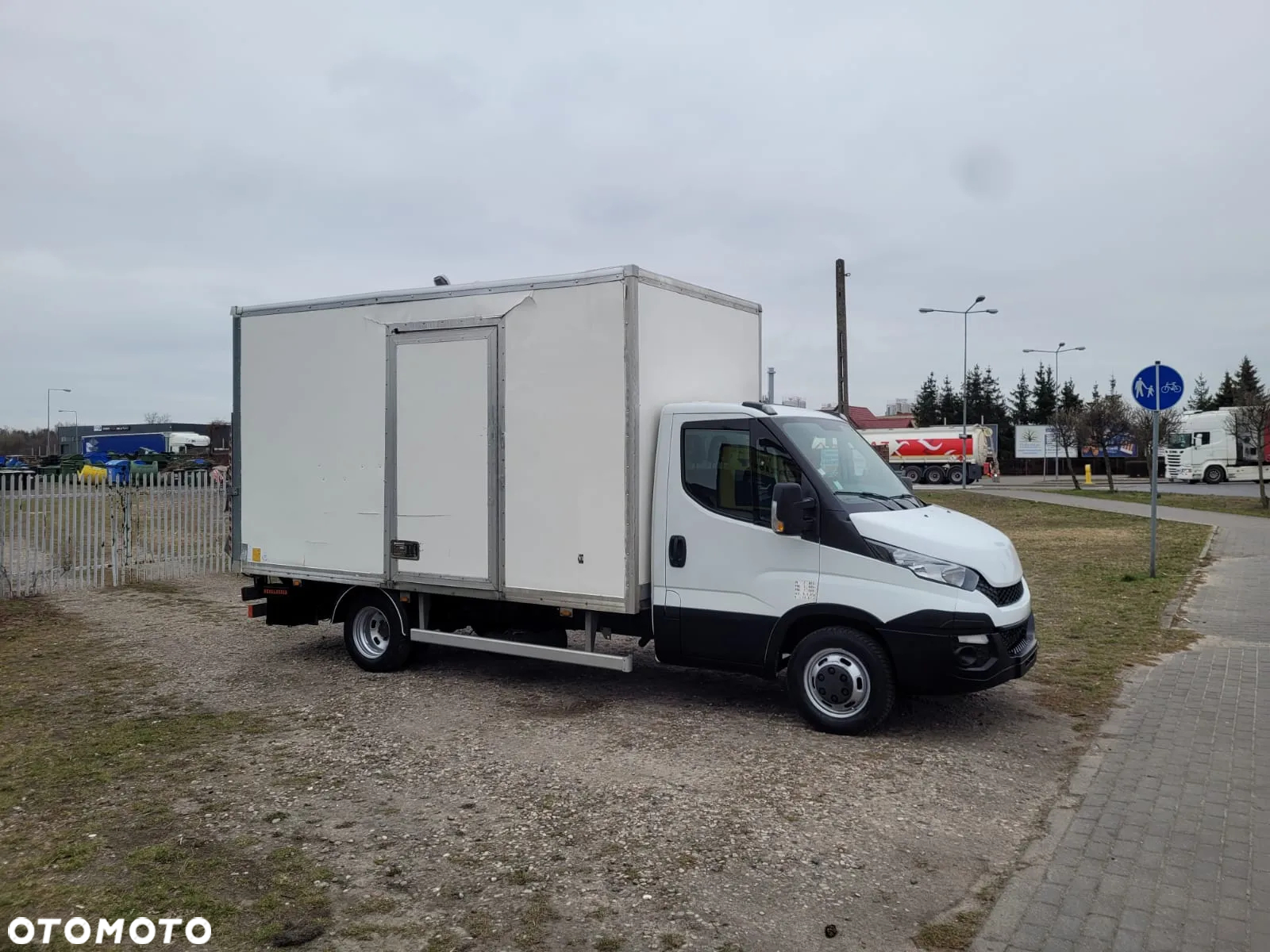 Iveco 35C13  2016 ROK KONTENER WINDA KLIMA - 5