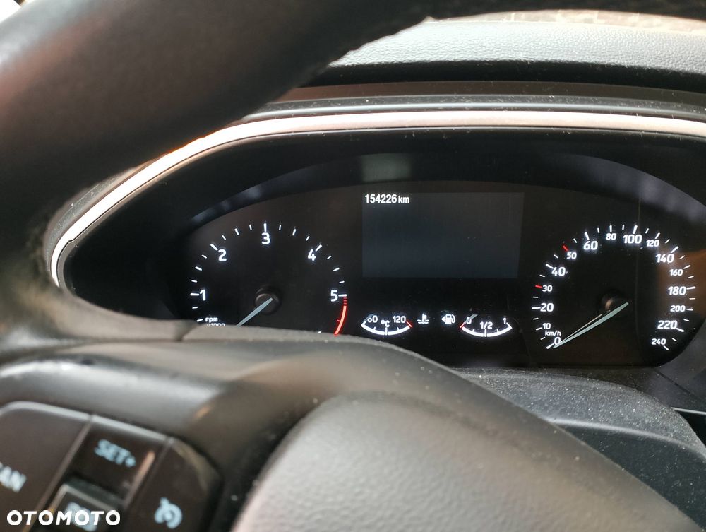 Ford Focus 1.5 EcoBlue STart-Stopp-System TREND - 10