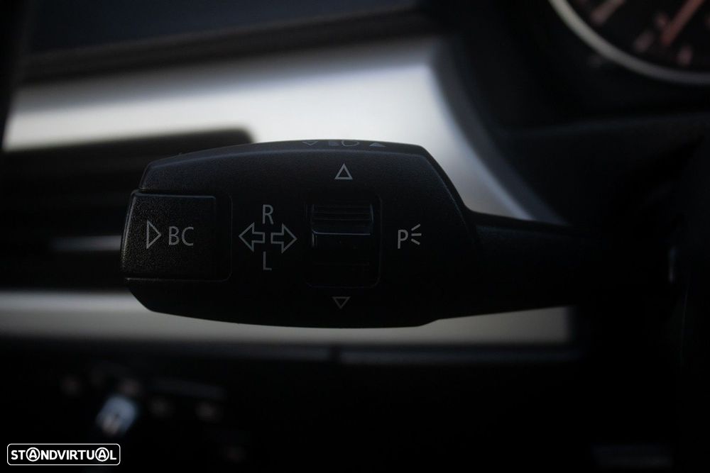 BMW 320 d Efficient Dynamics Edition - 18