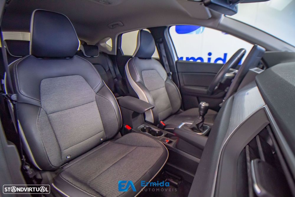 Renault Captur 1.0 TCe Exclusive - 20