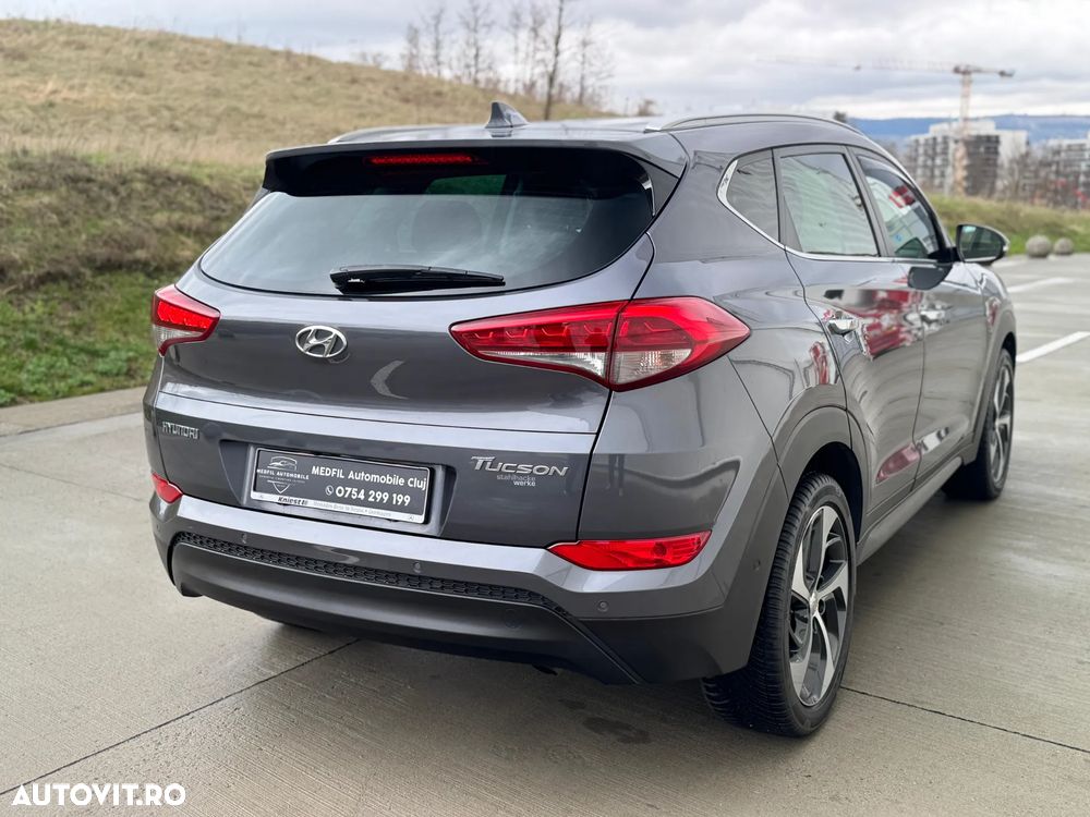 Hyundai Tucson - 10